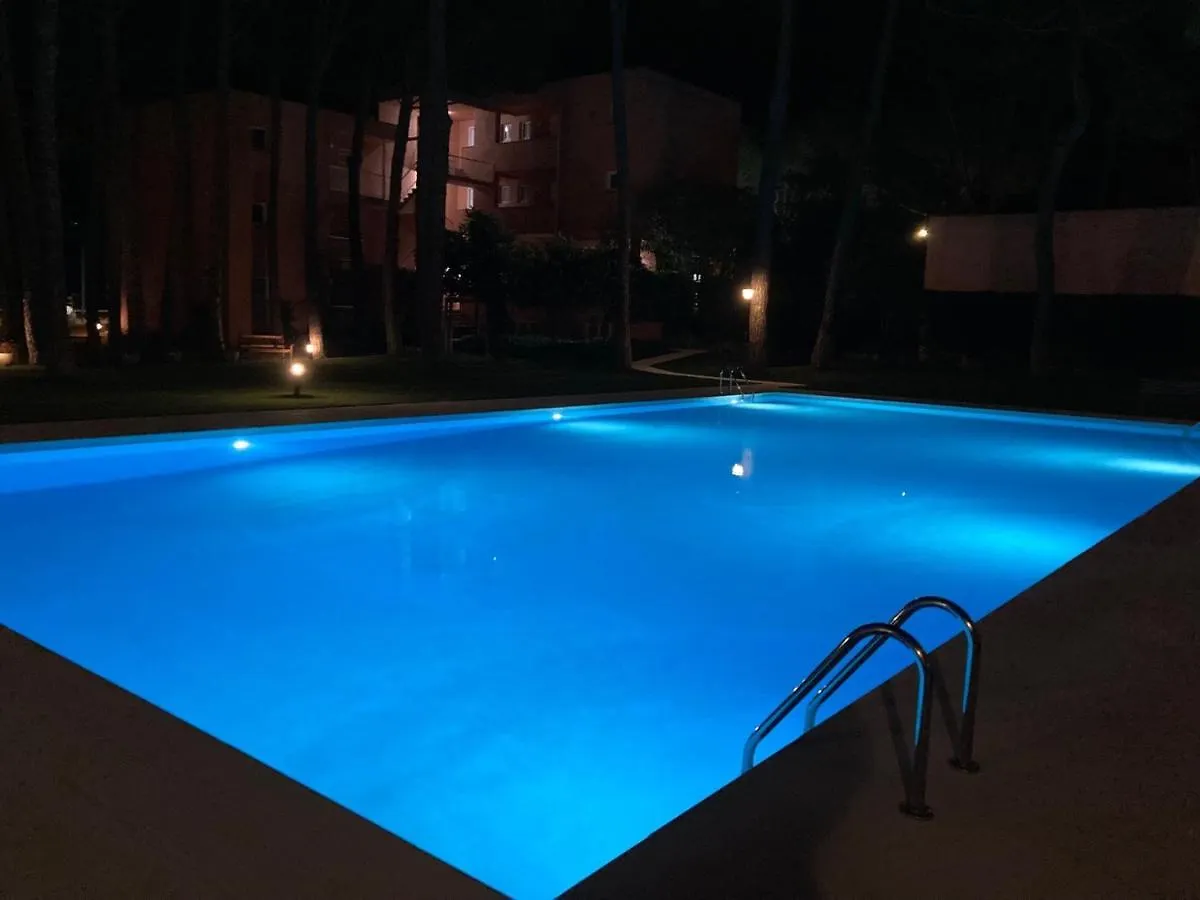 Apartamento con WiFi y Aire acondicionado en Pals Playa